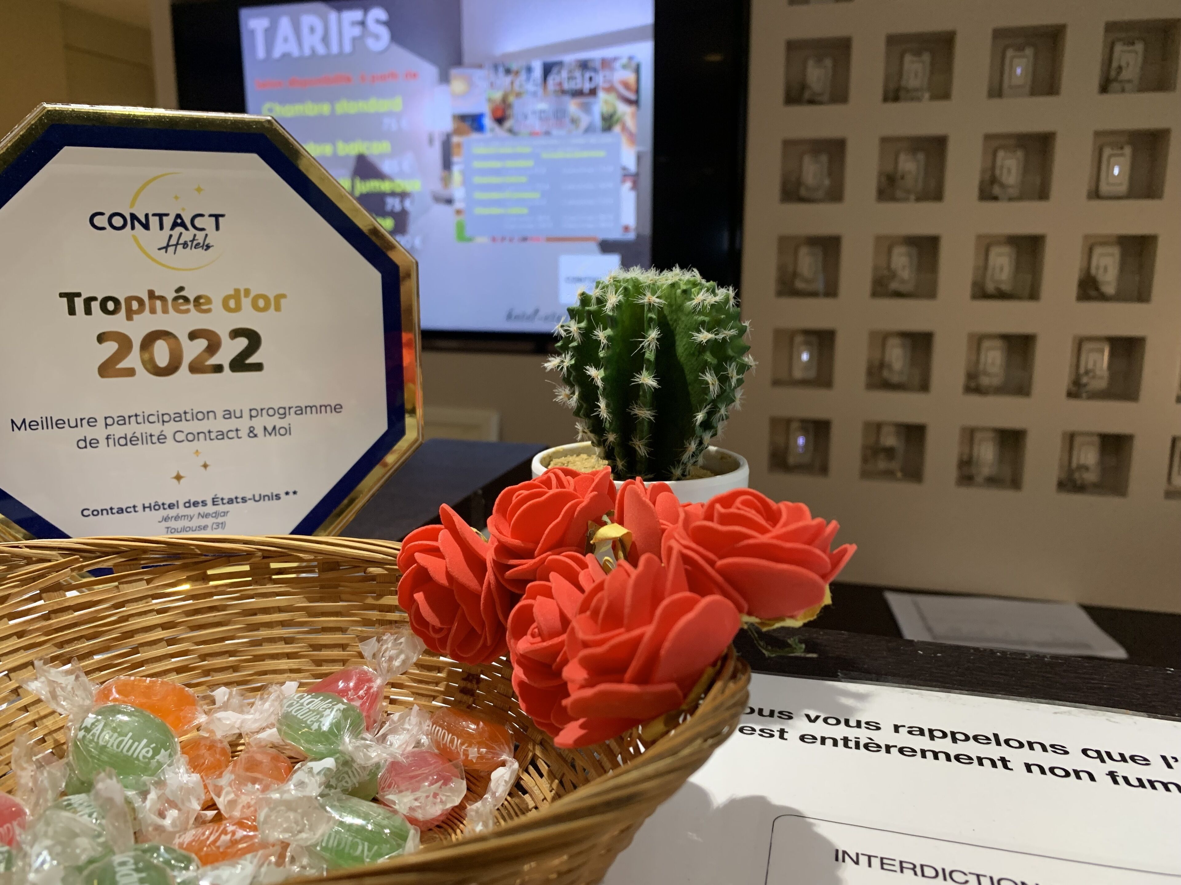 Foto - Contact Hôtel des États-Unis