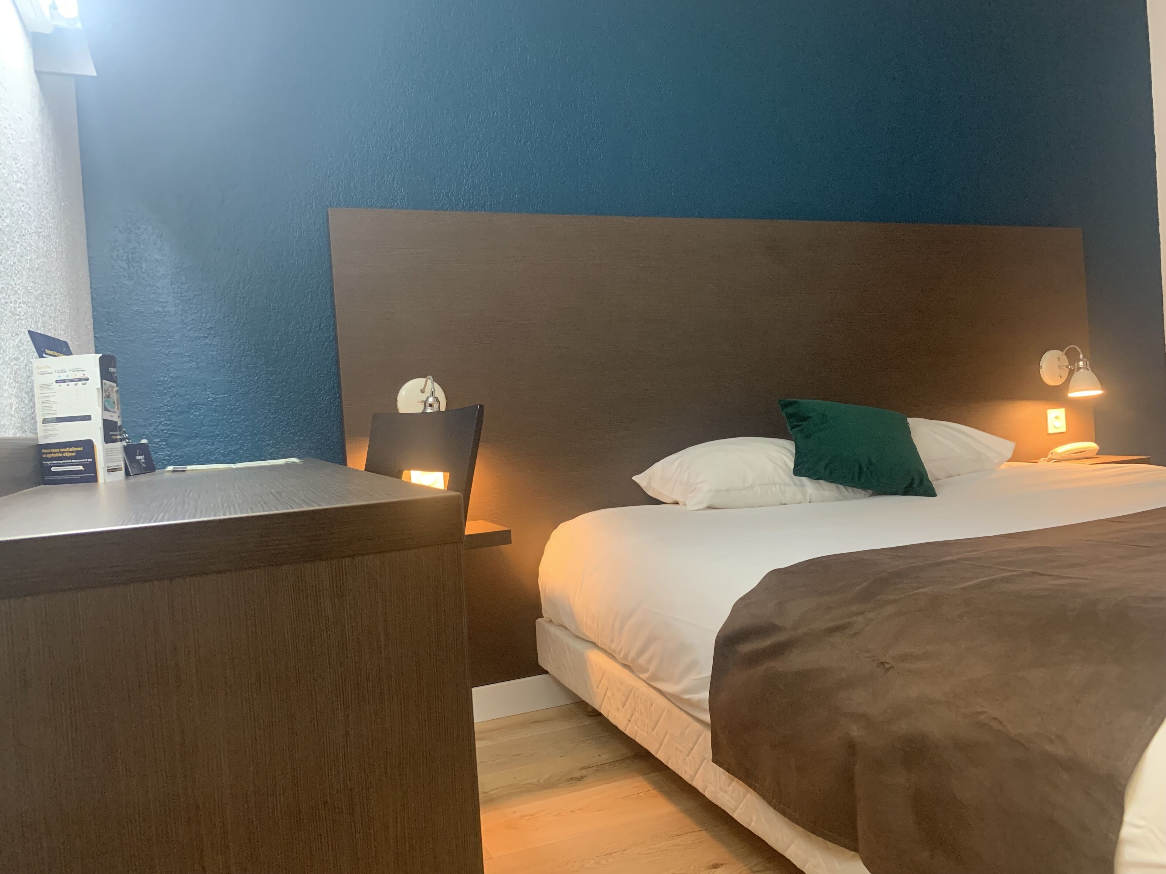 Foto - Contact Hôtel des États-Unis