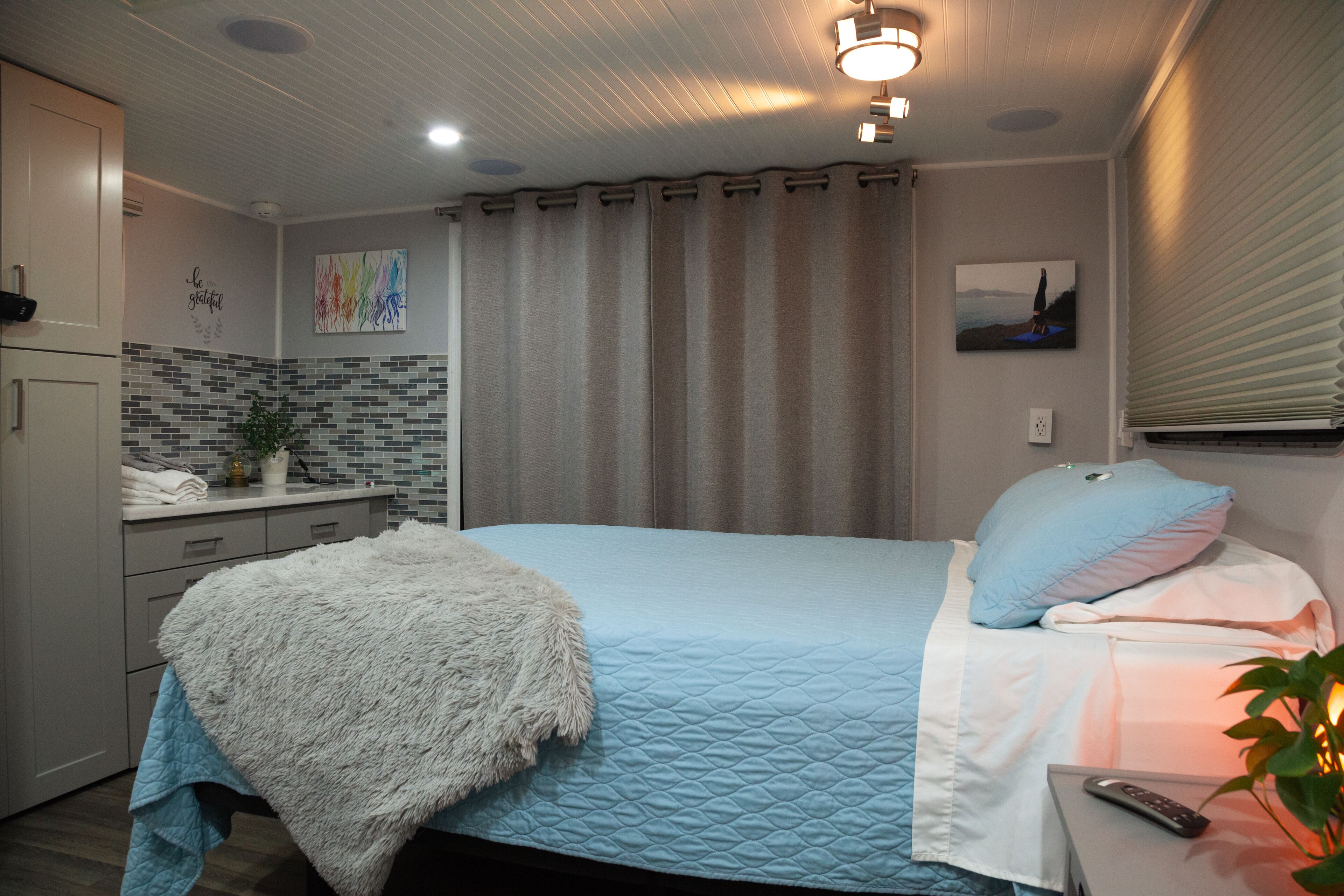 1 slaapkamer, een kluis op de kamer, gratis wifi, beddengoed