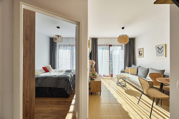 Apartamento clássico | Ferros/tábuas de passar roupa, Wi-Fi de cortesia, roupa de cama