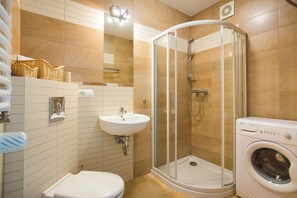 Classic Apartment, 1 Bedroom | Bathroom - Apartamenty Swinoujscie -Zacisze Lesne I (Swinoujscie)