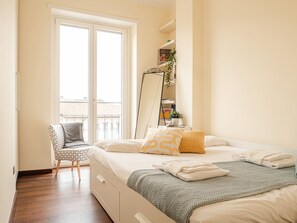 2 slaapkamers, een strijkplank/strijkijzer, gratis wifi