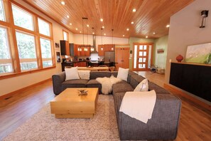 مدفأة، كُتُب، مكتب