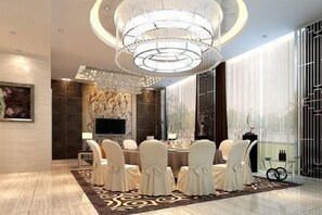 Restaurant - Azalea Garden Hotel (Qianxi)