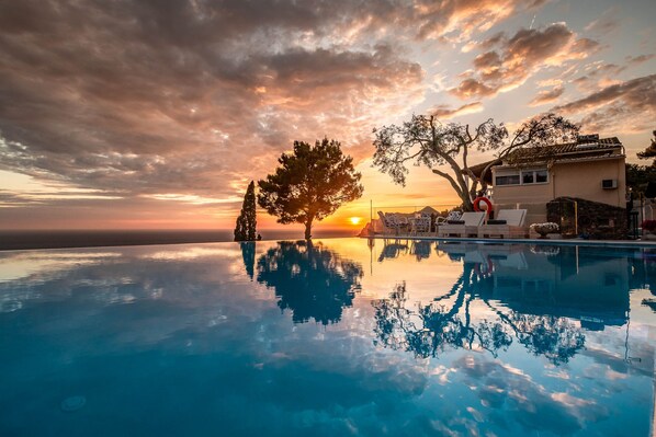 Luxury Villa, Ensuite, Sea View (Luxury Villa Nefeli) | Exterior