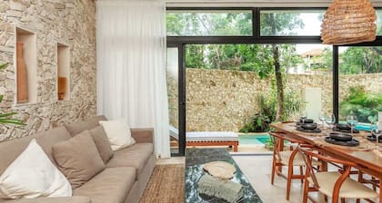 Tranquil Stay with Pool, Garden Tub & Jungle Views