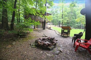 Property grounds - Carriage House Cabin #1 - Near Three Rivers (Walhonding)