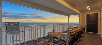 Oceanfront Oasis: Your Dream Beach Getaway Awaits