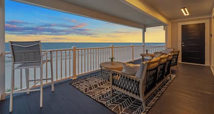 Oceanfront Oasis: Your Dream Beach Getaway Awaits