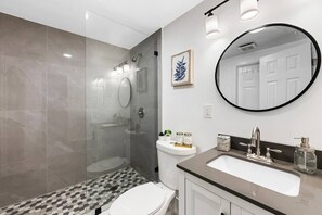 Hårtørrer, håndklæder