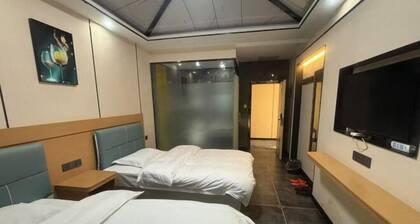 Shijixing Business Hotel