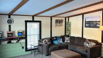 TV connectée, jeux vidéo, chaîne hi-fi