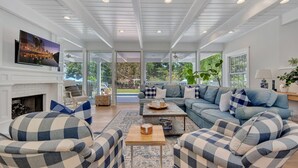 Unclassified image, 3 of 109, button - A Slice of Heaven near Rancho Santa Fe (Del Mar)