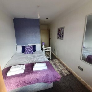 Apartment, Multiple Beds