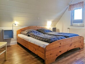 2 Schlafzimmer, Bügeleisen/Bügelbrett, kostenloses WLAN, Bettwäsche