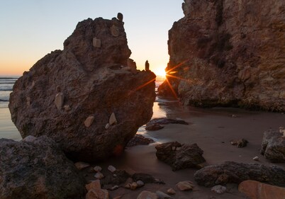 Five minute walk to Pismo Beach!