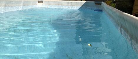 Utomhuspool