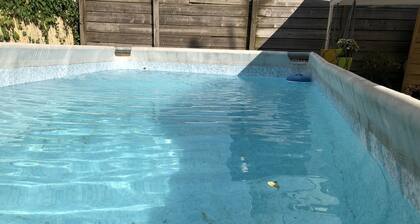 Villa My- Andréathic sleeps 14 with optional spa, terrace and garden