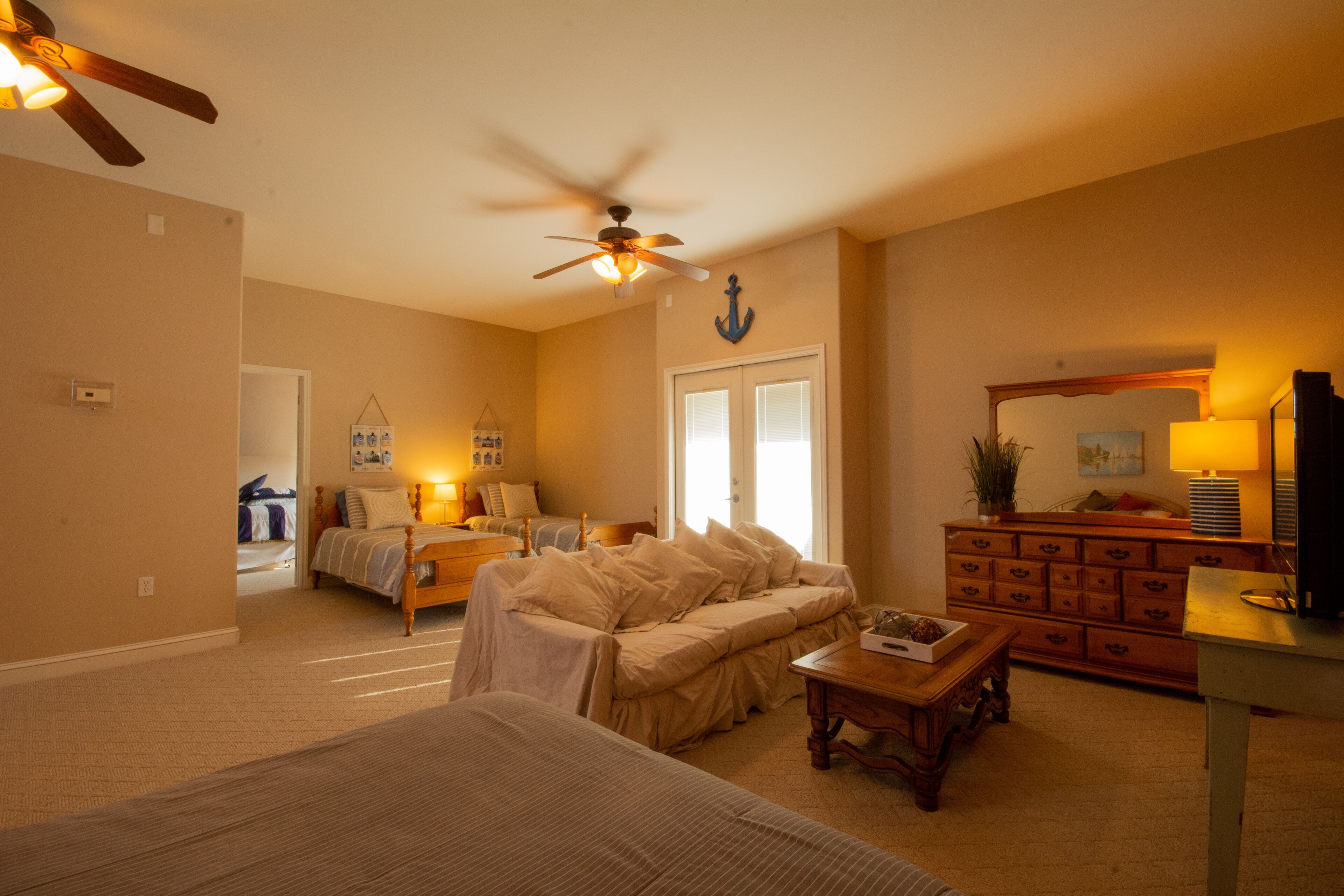 3 chambres, bureau, fer et planche à repasser, Wi-Fi gratuit