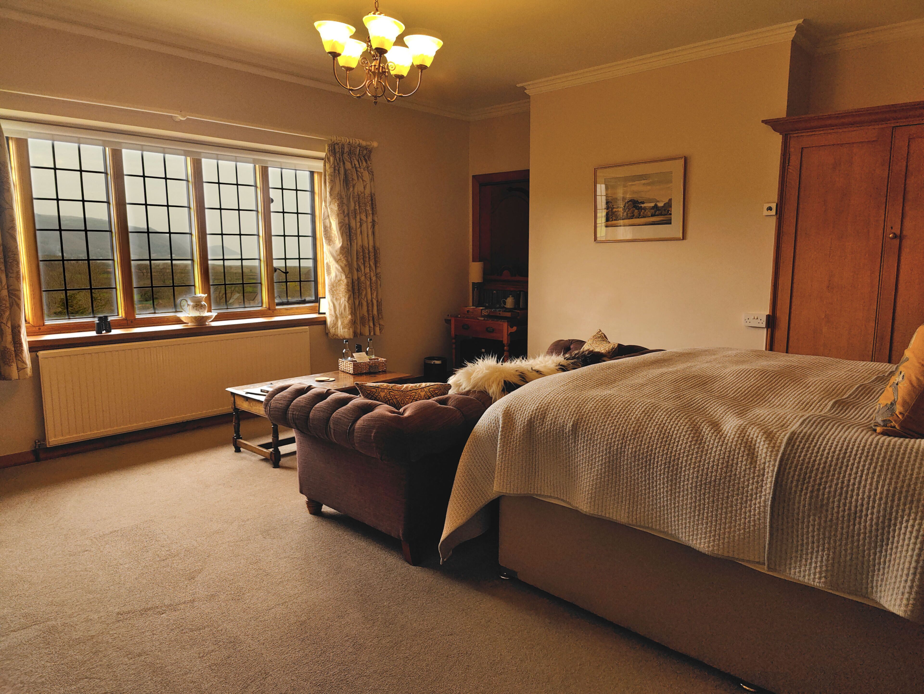 Luxury Double Room, Private Bathroom, Sea View (Greenaleigh)