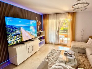 Televisor intel·ligent i impressores 