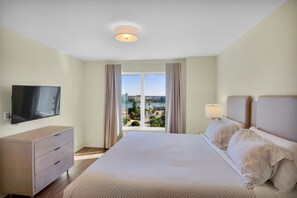 3 bedrooms, iron/ironing board, WiFi