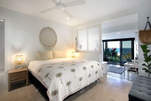 5 bedrooms, in-room safe, iron/ironing board, free WiFi