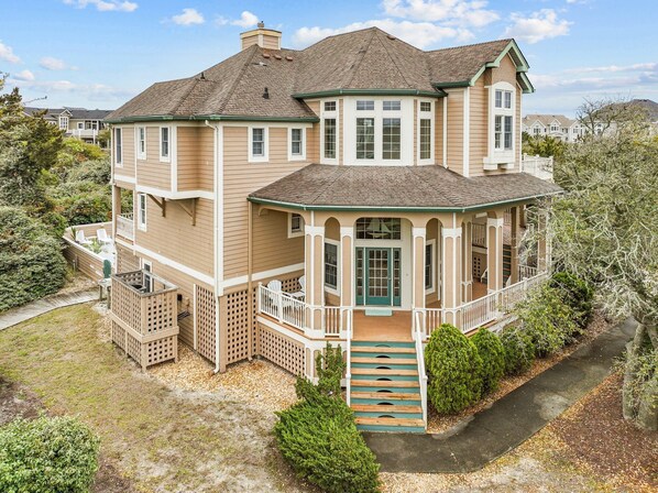 Exterior - 2303 - Spare Time, Beautiful Private Home with Amenities and Walkway Next Door (Corolla)