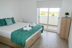 2 bedrooms, in-room safe, travel cot, free WiFi