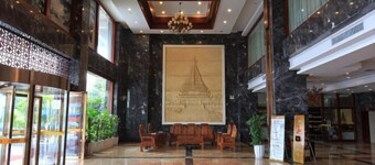 Yijia San Jiang Hotel