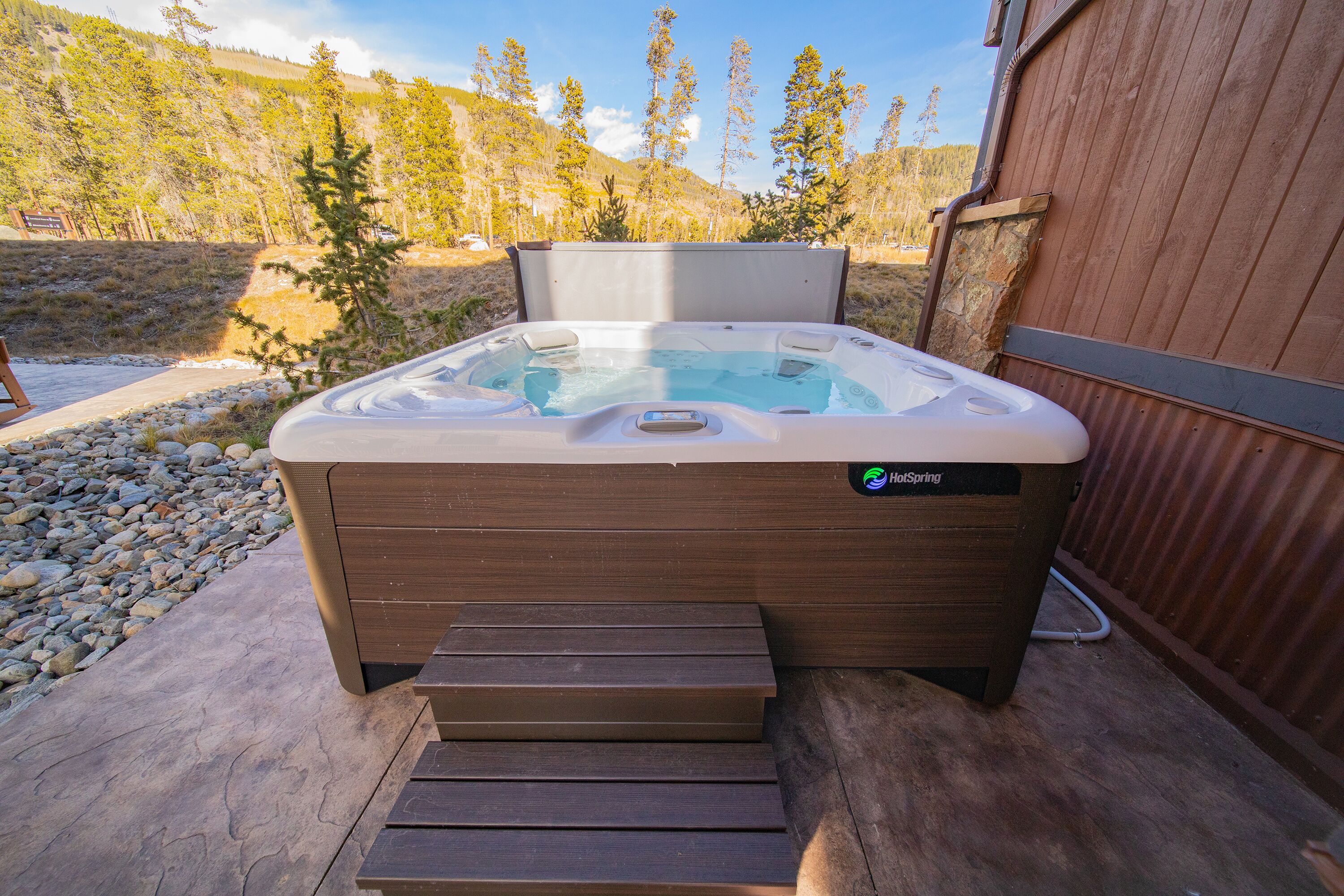 Bain à remous extérieur