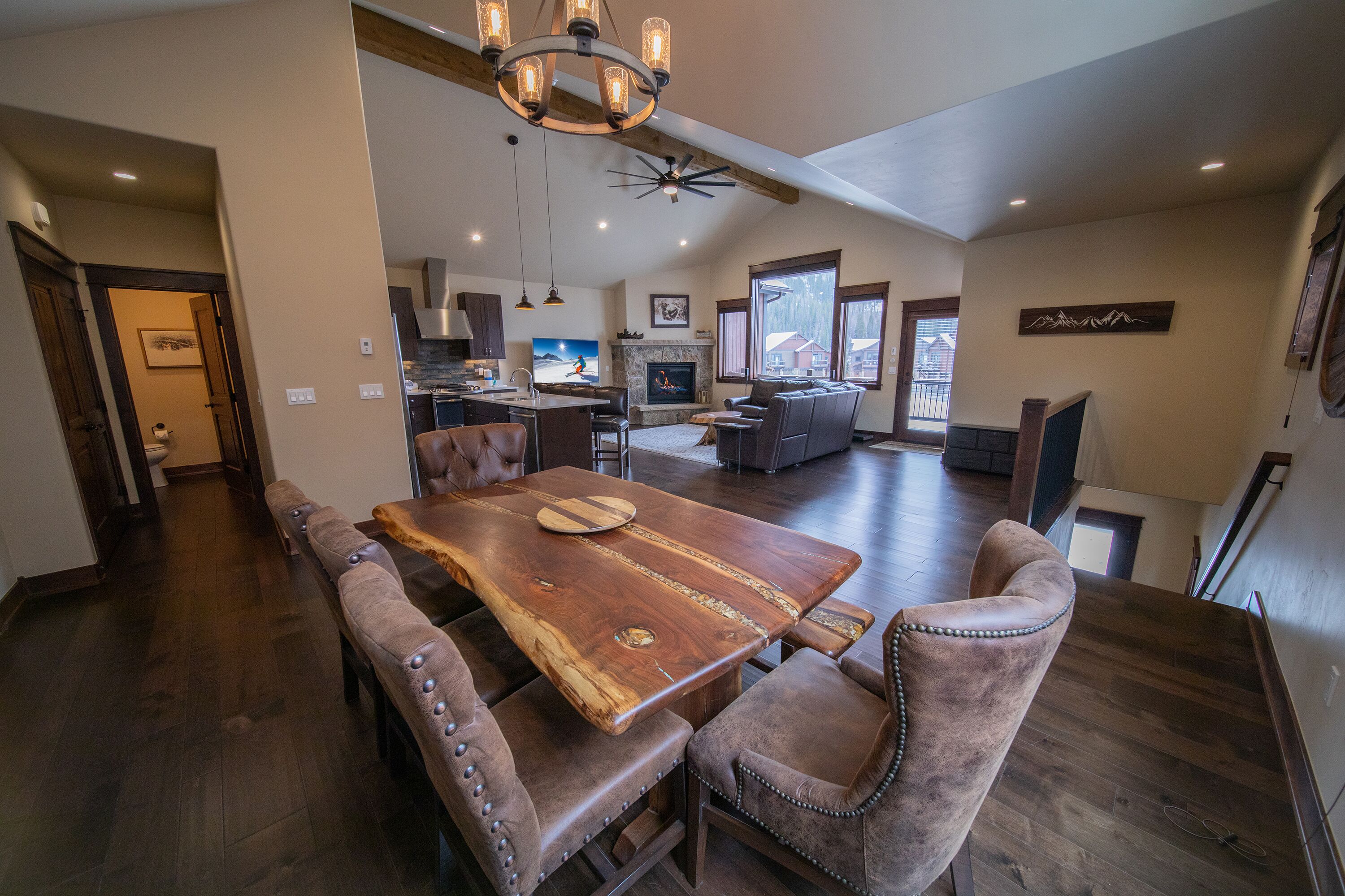 Superior Townhome, 3 Bedrooms, Hot Tub, Mountain View (River Run Townhomes 66) | Living area