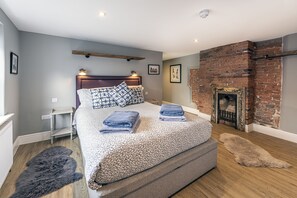 Deluxe Double Room, Ensuite, Sea View