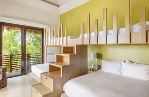 2 chambres, coffre-fort, bureau, fer et planche à repasser