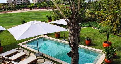 It is a private villa with beautiful views,comfortable,a quiet place to vacation