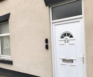 Exterior - Restful 1-bedroom Flat in St Helens (St Helens)