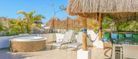 Panoramic Penthouse, 3 Bedrooms, Private Pool, City View | Private pool