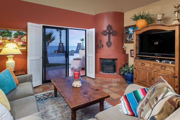 Family Villa | Living room