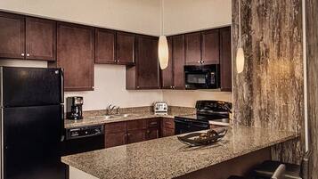 Fridge, microwave, oven, stovetop