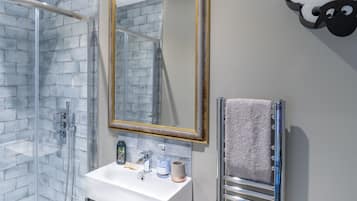 Phòng đôi Superior, có phòng tắm riêng, quang cảnh biển | Phòng tắm