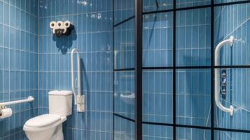 Panoramic Double Room, Ensuite, Partial Sea View | Bathroom