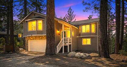 Serene Tahoe Escape | HotTub | Arcade | EV Charger