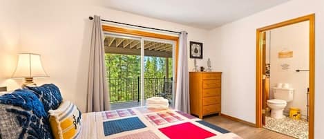 4 habitaciones, escritorio, tabla de planchar con plancha y wifi gratis