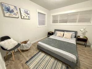 3 habitaciones, tabla de planchar con plancha y wifi gratis 