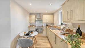 Private kitchen - Haigh Park View (Wigan)
