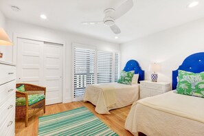 4 chambres, fer et planche à repasser, accès Internet, draps fournis