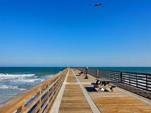 On the beach - Sunkissed Escape | Couple’s Paradise: Oceanfront, Views + Direct Beach Access (Jacksonville Beach)