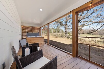 The Farmhouse with hot tub