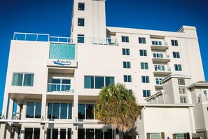 Exterior - Breathtaking Gulf Facing Condo Hotel Suite (Clearwater)