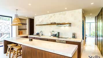 Exclusive Condo, 2 Bedrooms, Private Pool, Ground Floor | Private kitchen | Full-size fridge, microwave, oven, stovetop